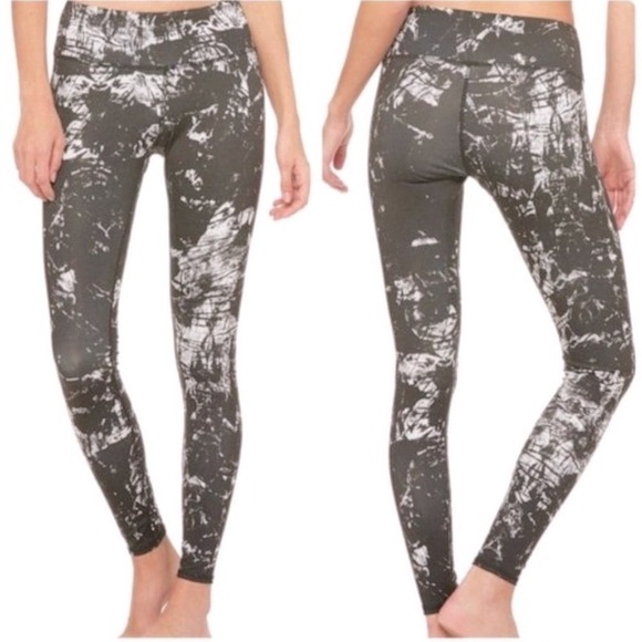 Alo Yoga Airbrush Legging Black‎ Magma Size S